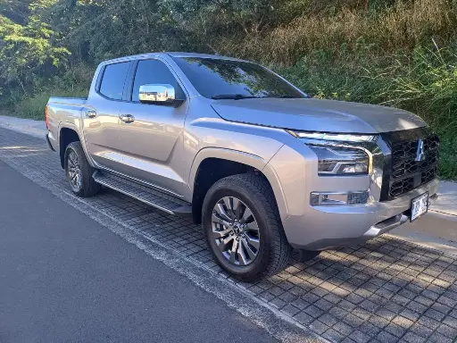 Mitsubishi Sportero 2025